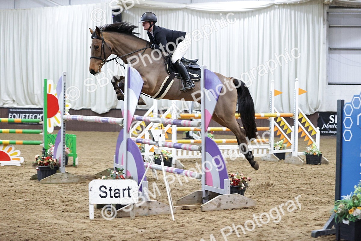SBM_001699 - Class 5 - Redpost Equestrian Senior Foxhunter/ 1.20m Open