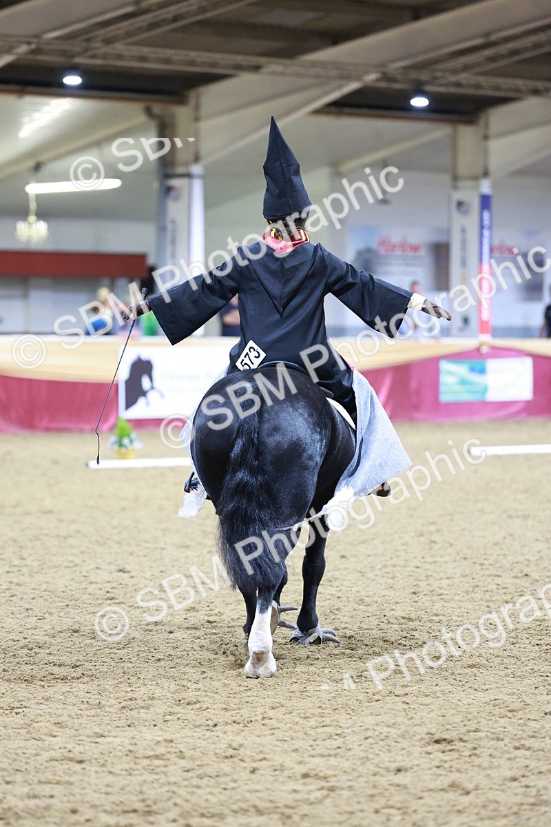 SBM_10253 - Class 62 - Strictly Fancy Dress-Age