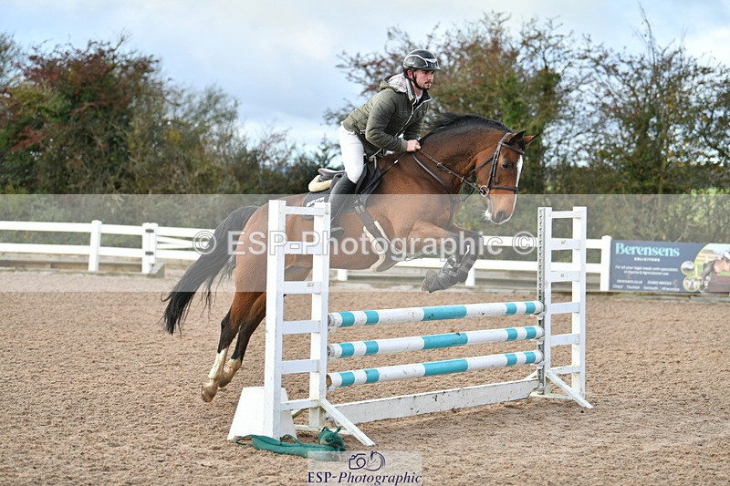 231110A-105942-00179 - Cls 2 British Novice & 90cm Open