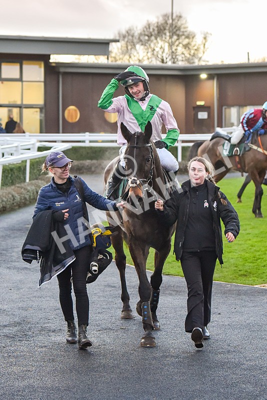 191223-Race 7-Wilful-9648 - Race 7