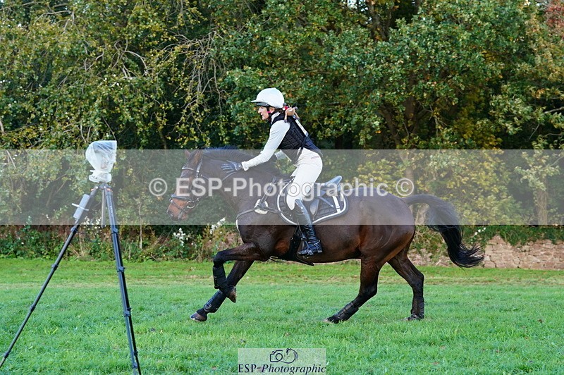 251025A-165508-22088 - H-657-Julie.Adams