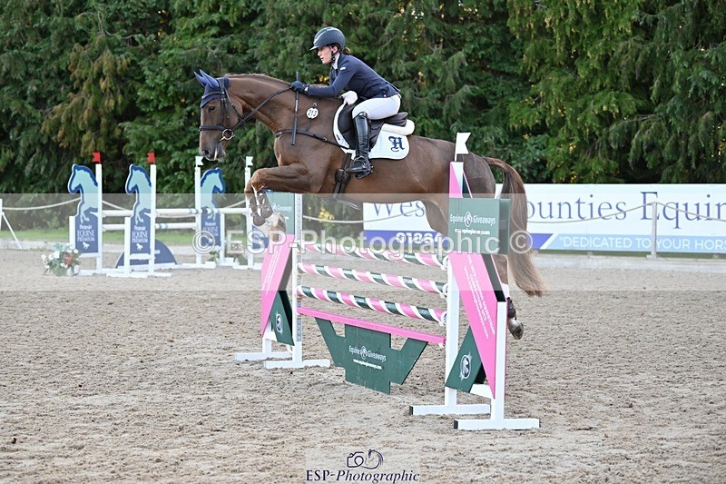 231022-090231-22786 - 213-MGH.HILDARE.HARLEQUIN-Danielle.Mccormack-SJ