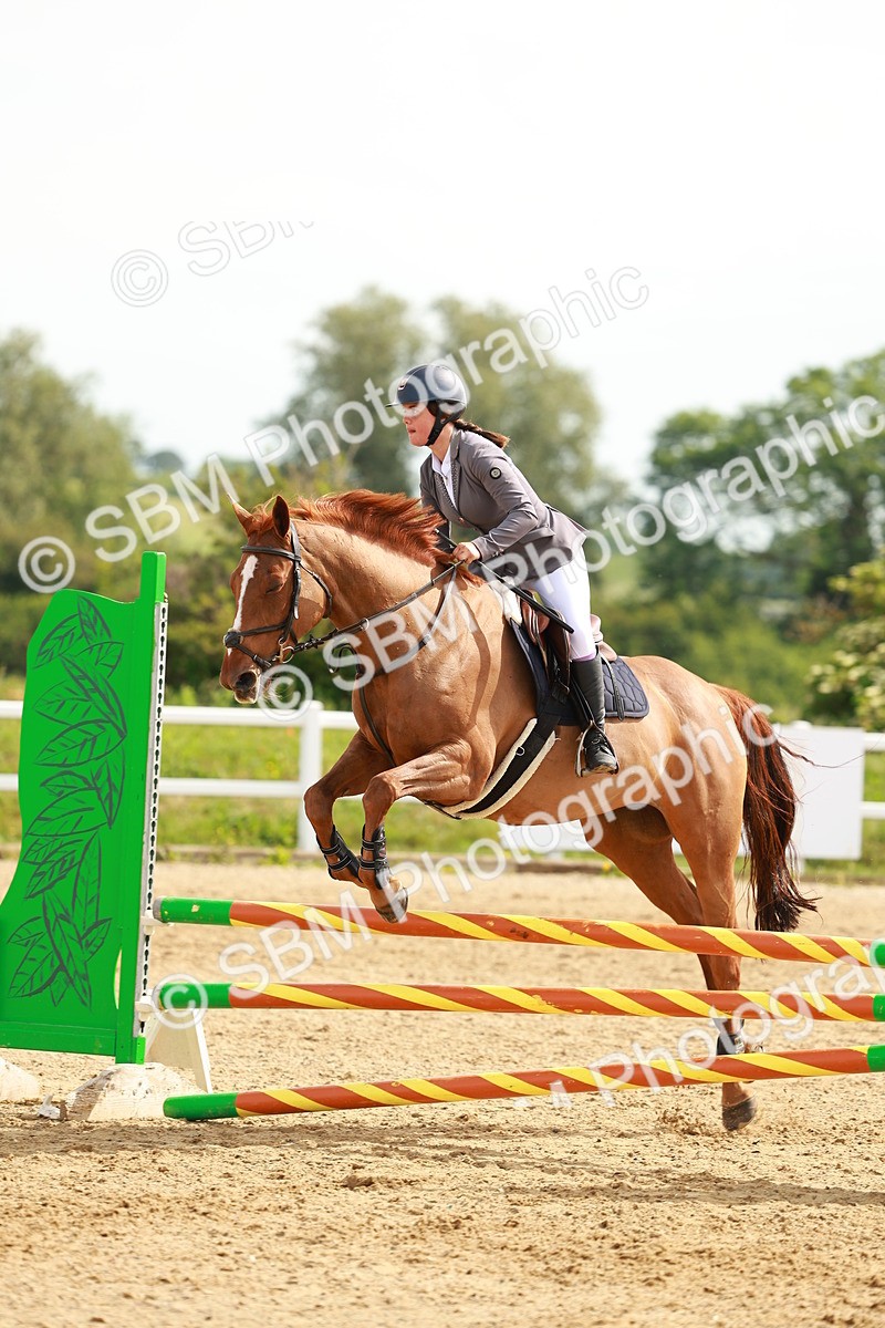 SBM_000198 - Class 1 - Clear Round