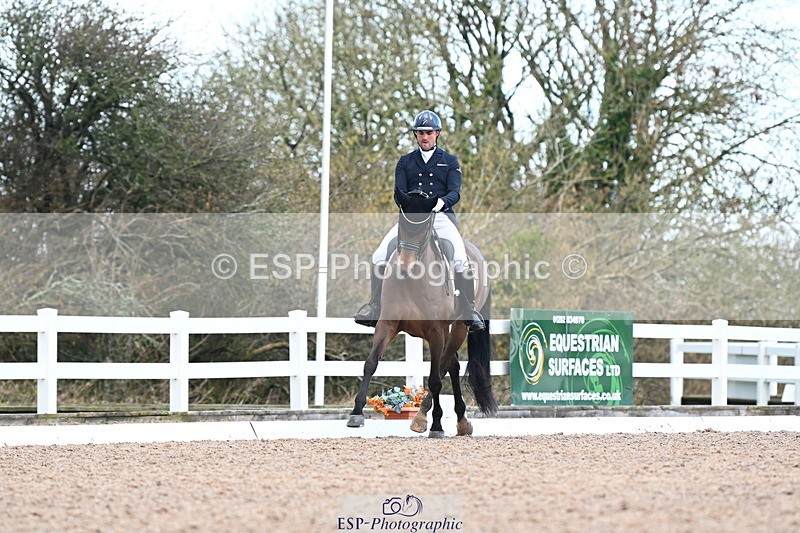 240218A-105422-06085 - 172-Jezz.Palmer-Honey.D'Or