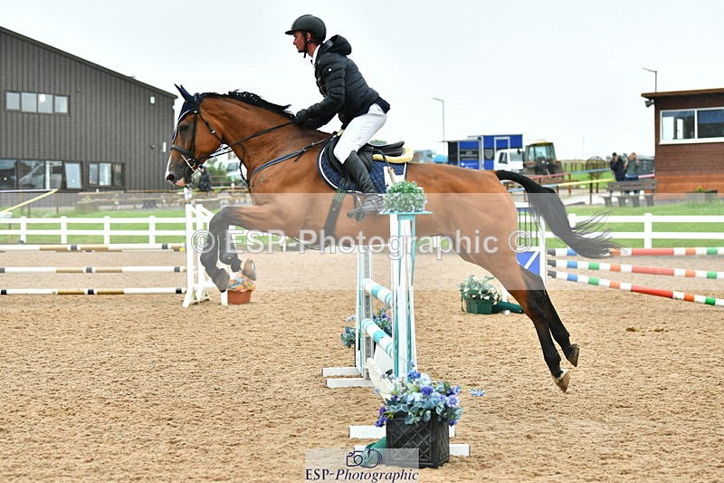 230730A-113250-09284 - Cls 32 Discovery & 1m Open