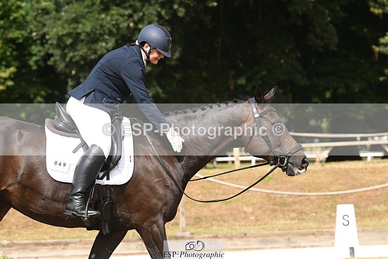 250719A-101427-03316 - 049-Veronica.Roberts-For.J'Adore