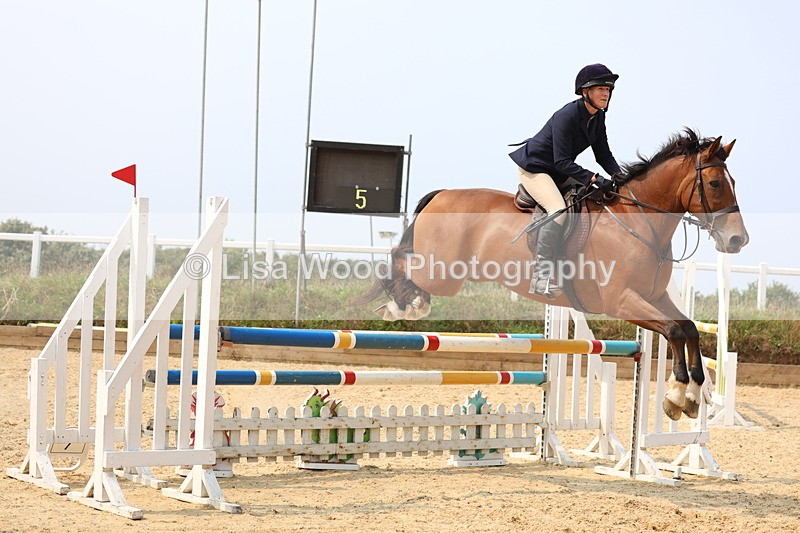 3E7A2271 - Class 7: Senior 1.05m