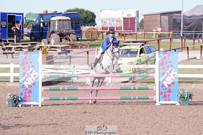 250629-191134-13981 - Cls 35 Graham Heath 128cm and 138cm