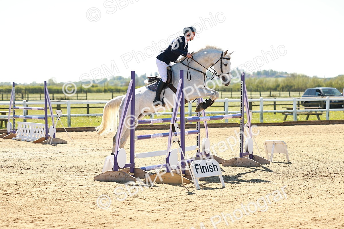 SBM_001668 - Class 5 - Senior Foxhunter - 1.20m