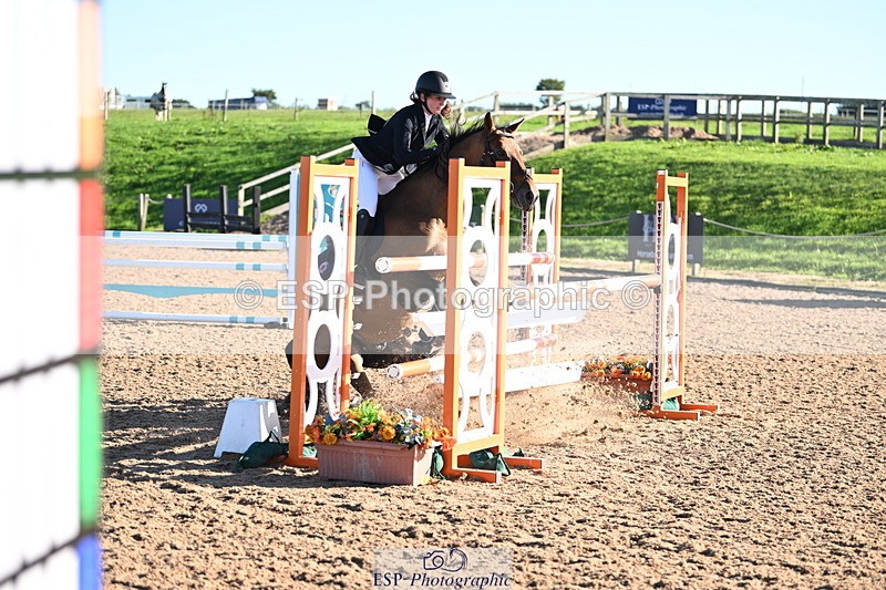 240912A-090658-00057 - Cls 1 Snr 1.05m & 1.10m Open