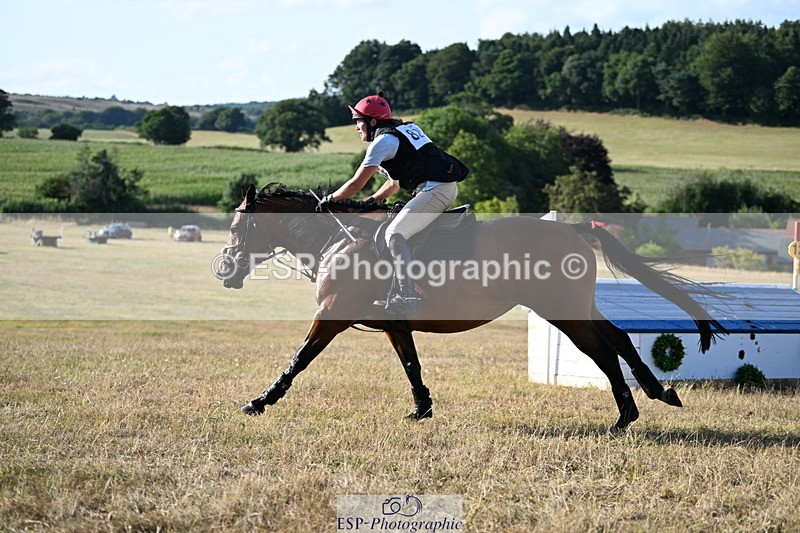 250803A-182100-18680 - R-825-Helen.Buckland-LIVERMORES.MIDNIGHT.DIAMOND