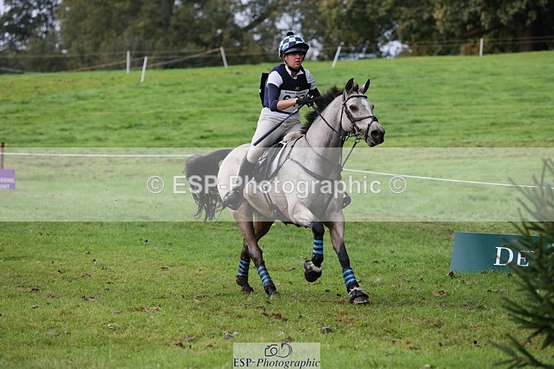 231021-100900-13234 - 619-GARVAGH.GOLDEN.OAK-Ella.Snow-SC+XC