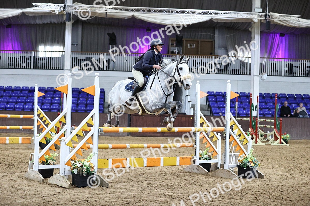 SBM_001866 - Class 4 - Senior Newcomers - 1.10m Open