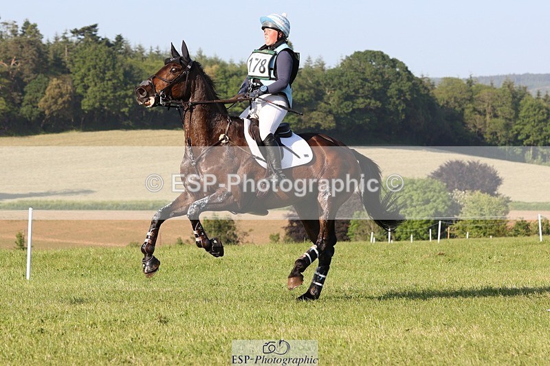 230527-182119-14642 - 178-RIDIRE_DORCHA-Lucy_Stimson-XC