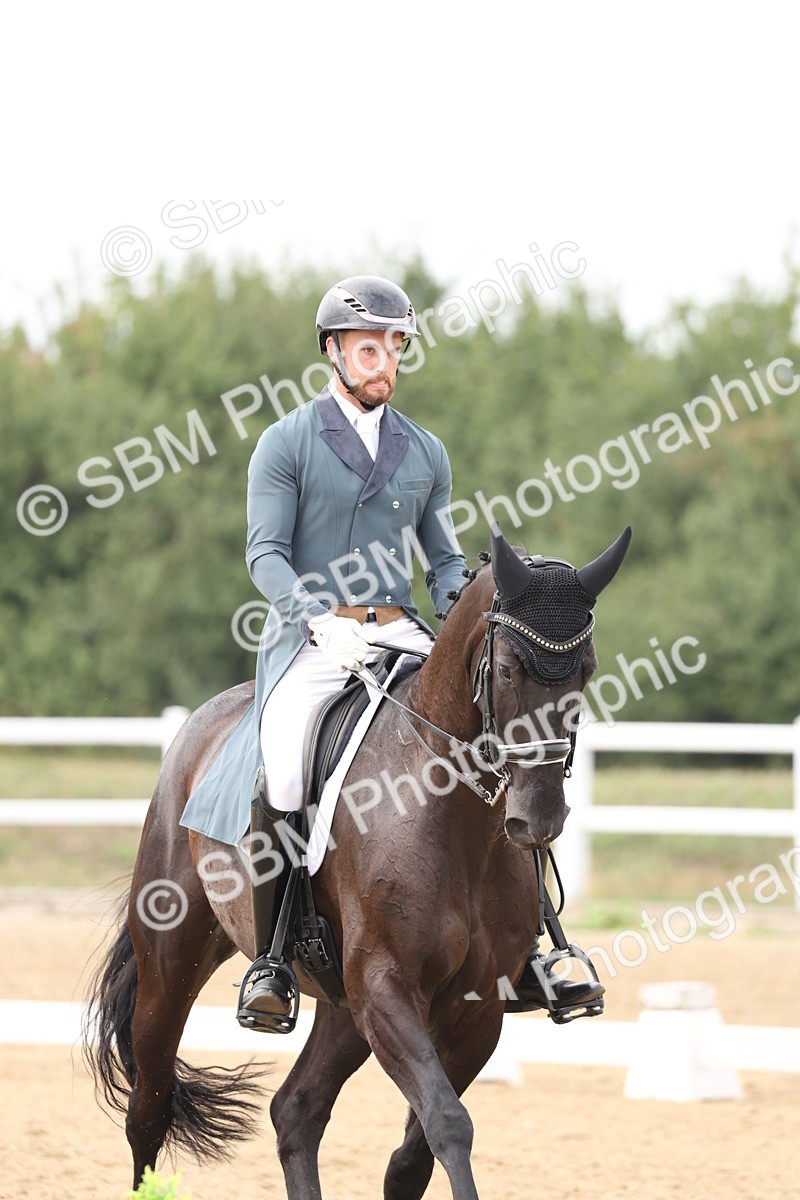 SBM_008334 - Class 10 - FEI INT I - 16.10-16.50