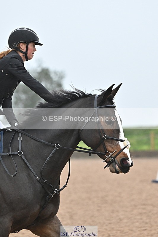 241103A-110221-06858 - SUN Cls 18 British Novice and 90cm Open