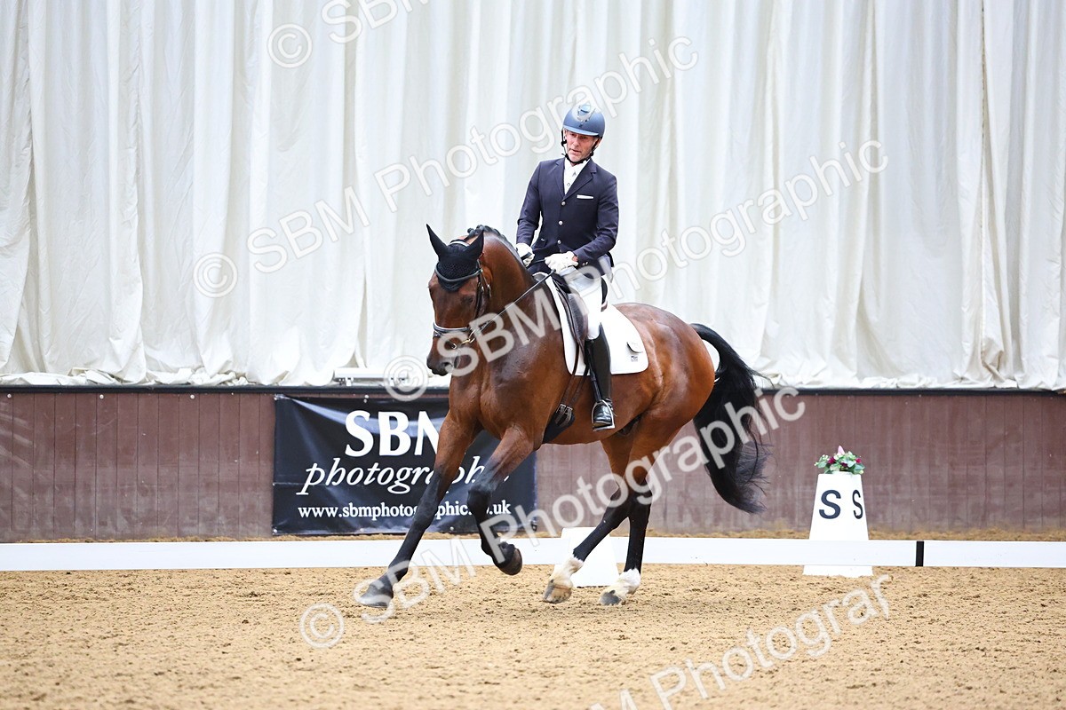 SBM_006105 - Class 5 - Novice 6 - 10.47-11.43