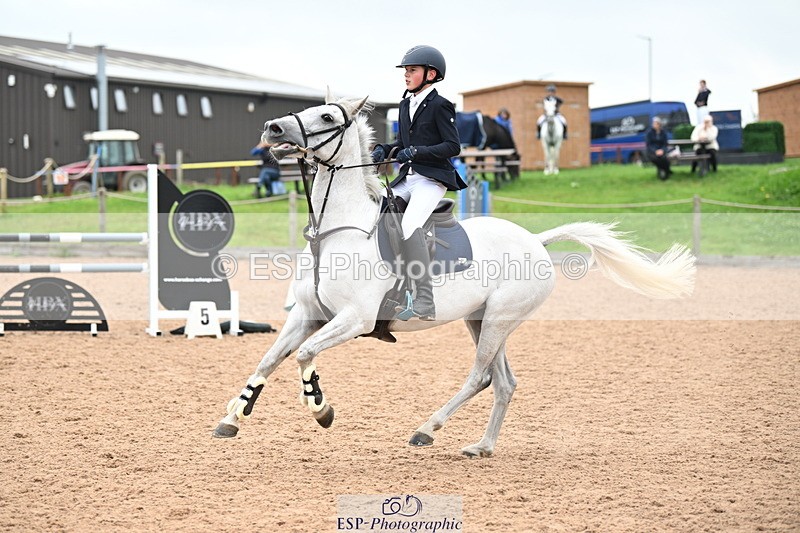 240907A-143154-02369 - Cls 4 Pony Big Team 95cm & 1.05m
