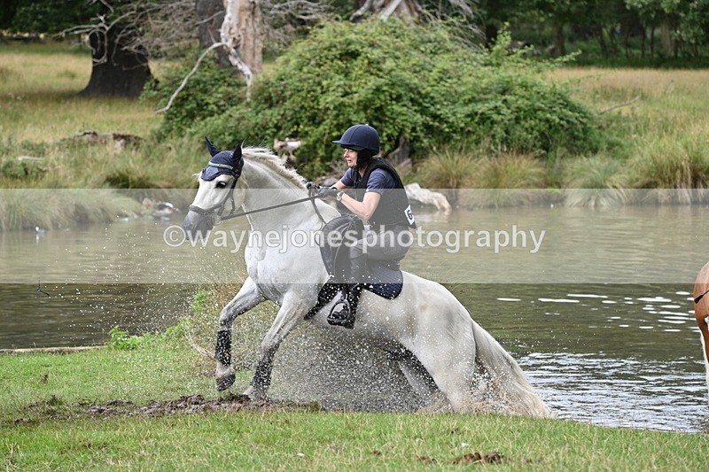 WJ7_2183 - Time at Water 11:14 to 11:36