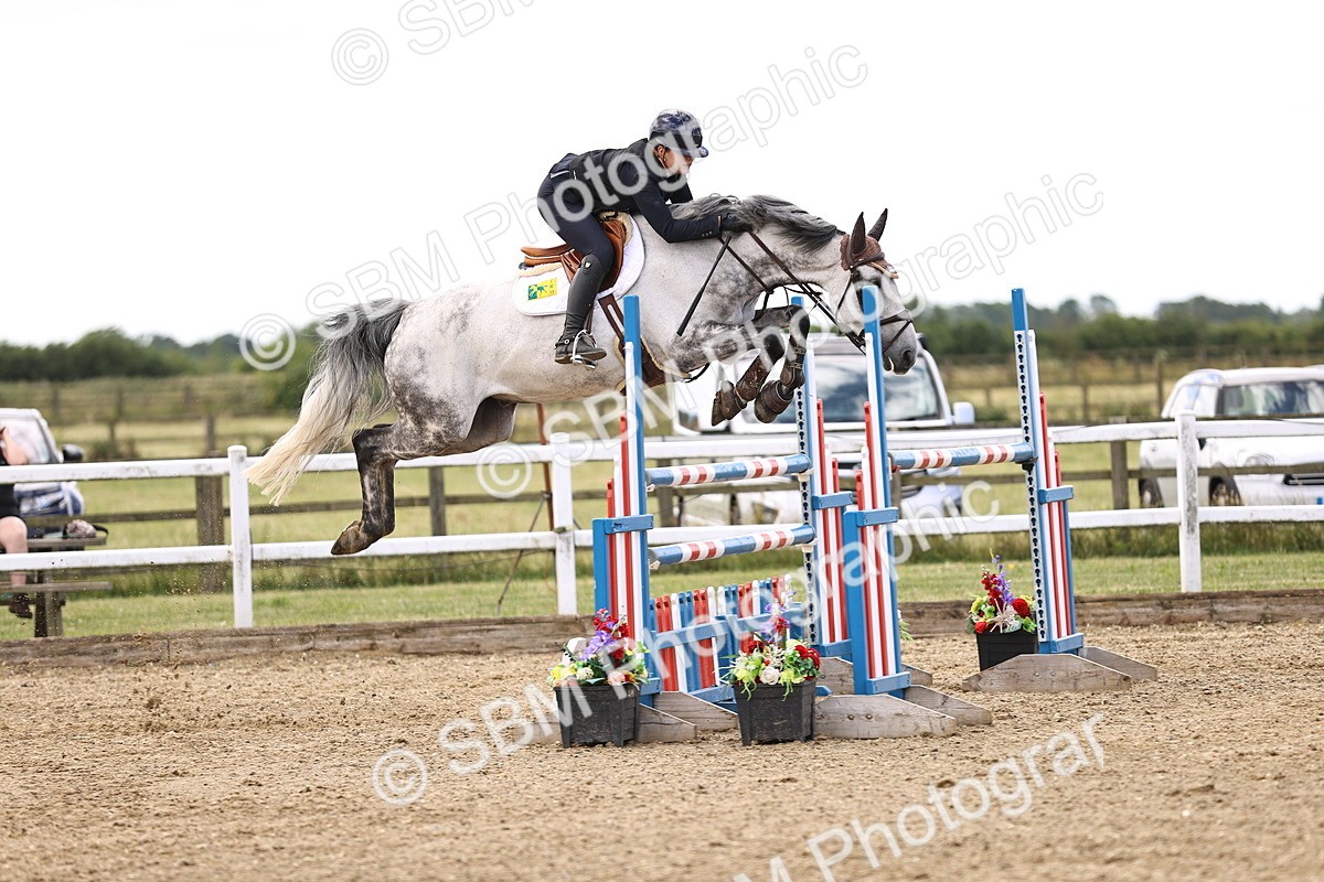 SBM_003482 - Class 22 - Senior Foxhunter 1.20m