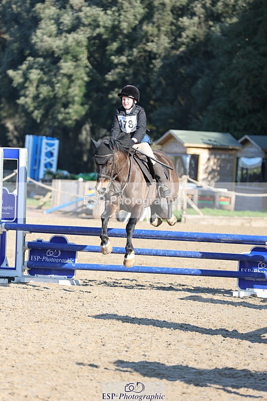 250209A-113356-00829 - 80cm 11.10 to End