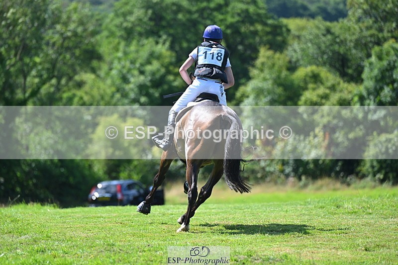 240811A-120626-02696 - 118-