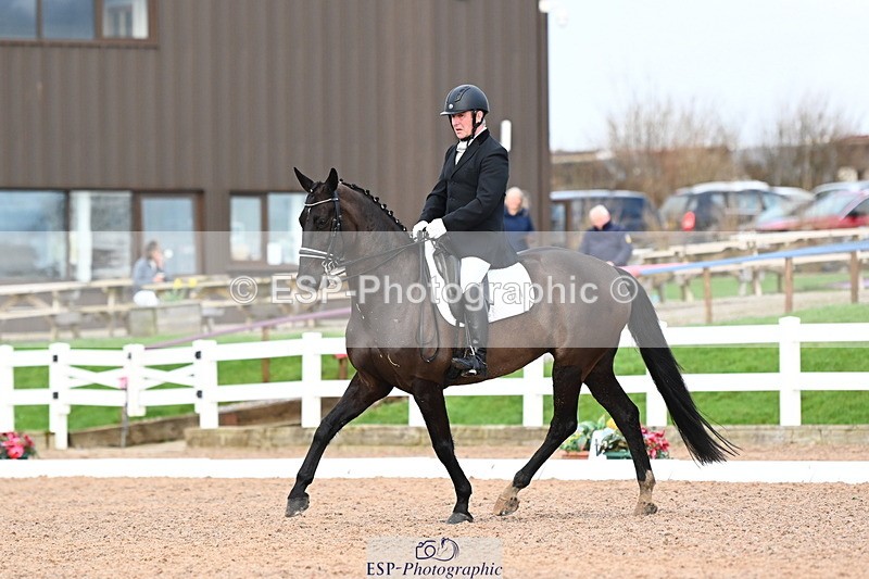 240218A-150532-08999 - 180-John.Fullick-Hermosa.bella