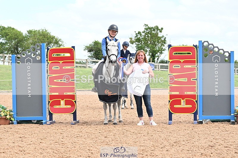 240630A-153718-14627 - Cls 25 HOYS 138cm Jump Off and Presentations