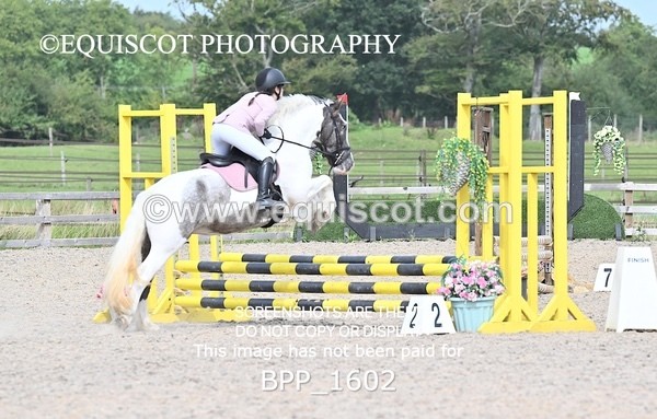 BPP_1602 - CLASS 10 Club 60cms Open