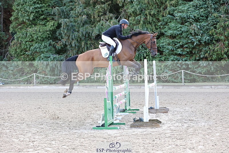 250831A-083913-08723 - Cls 40 Snr Newcomers