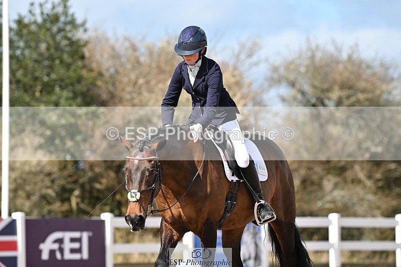 240324A-125310-02414 - Novice 28, 12.15 to 13.00