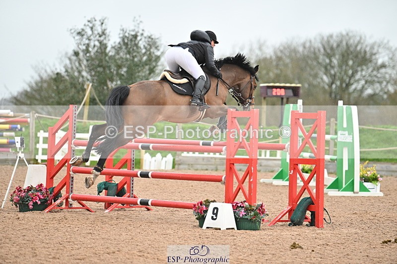 240315A-105726-00289 - Cls 2 Snr Newcomers