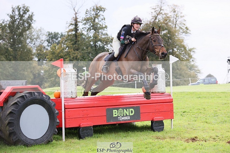 231021-130834-17100 - 418-PENHILL.REX-Lesley.Mitton-SC+XC