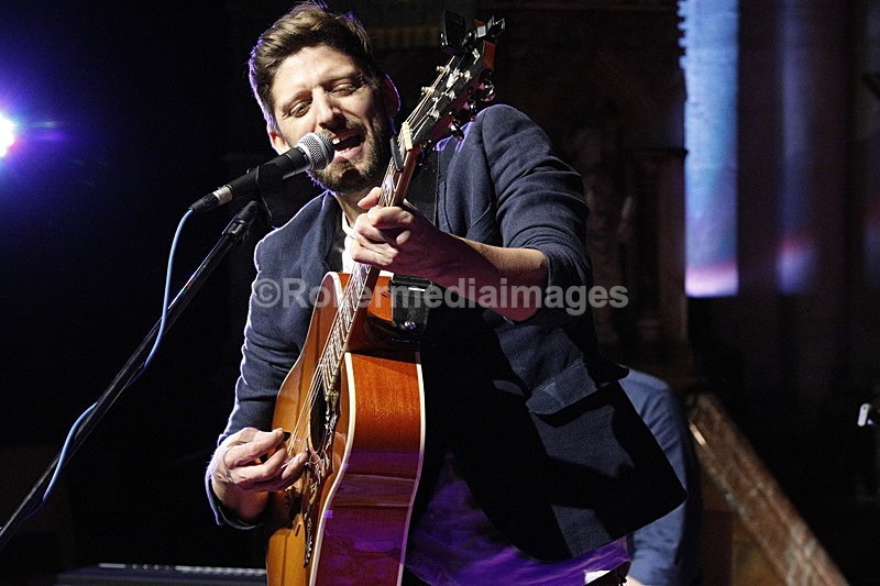 _56A4709 - Rob Richings and The Black Feathers