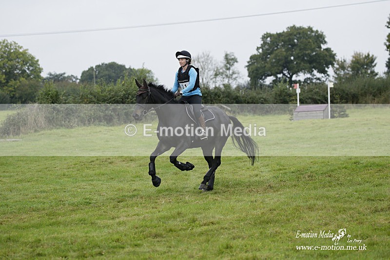  WWHT 171021 1076 - Open Novice (0.80m)  17/10/21