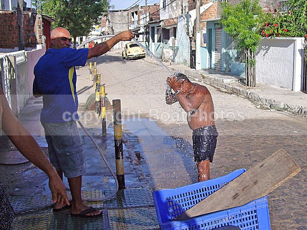 061128 Recife Street Shower - ATLANTIC CROSSING 2006