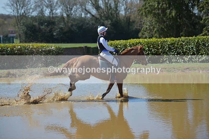 NGP_8535 - XC Time 13:35 to 13:40