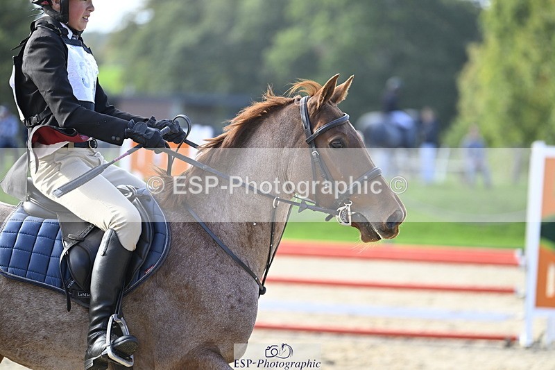 251005A-161947-05068 - Cls 10 Int 90-95cm