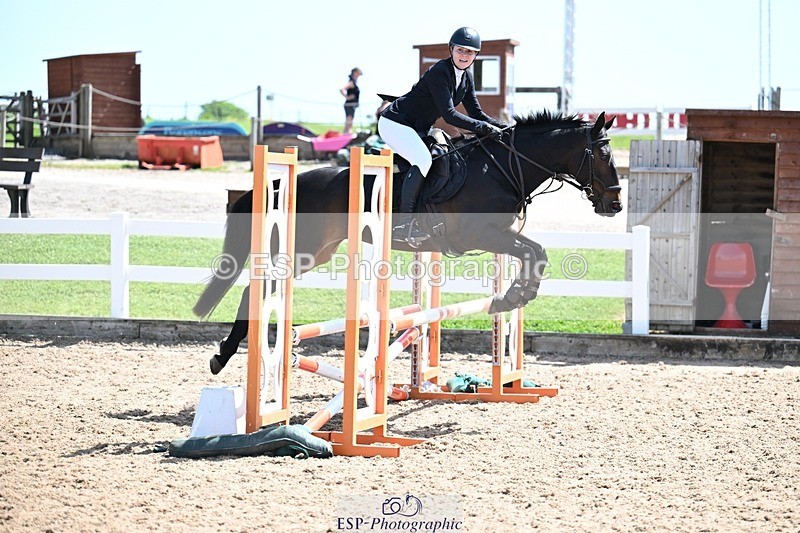 260523-114509-00344 - Cls 18+19 Club and Schools 80cm