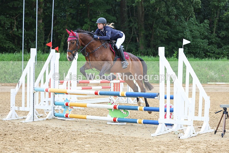 3E7A5222 - Class 4: Senior British Novice/90cm open