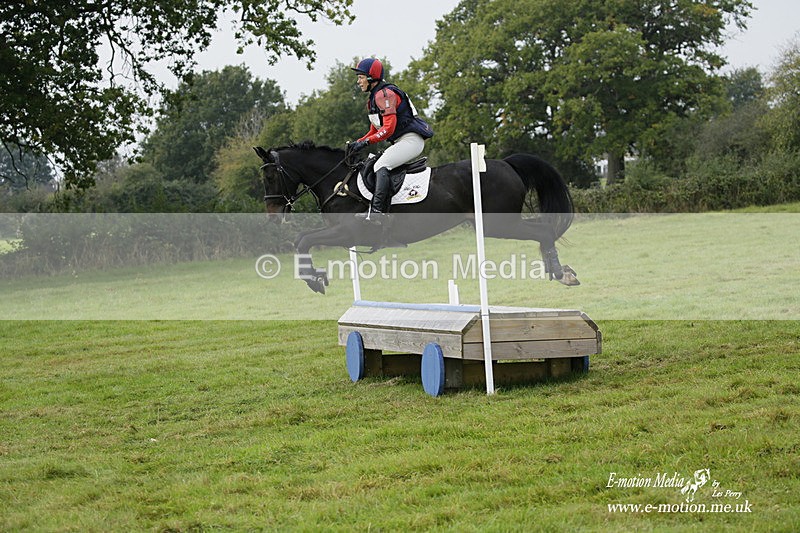  WWHT 171021 0915 - Open Novice (0.80m)  17/10/21