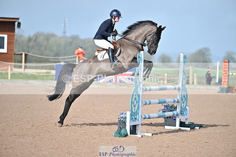 240315A-094914-00122 - Cls 1 Seniors 1.05 and 1.10m Open