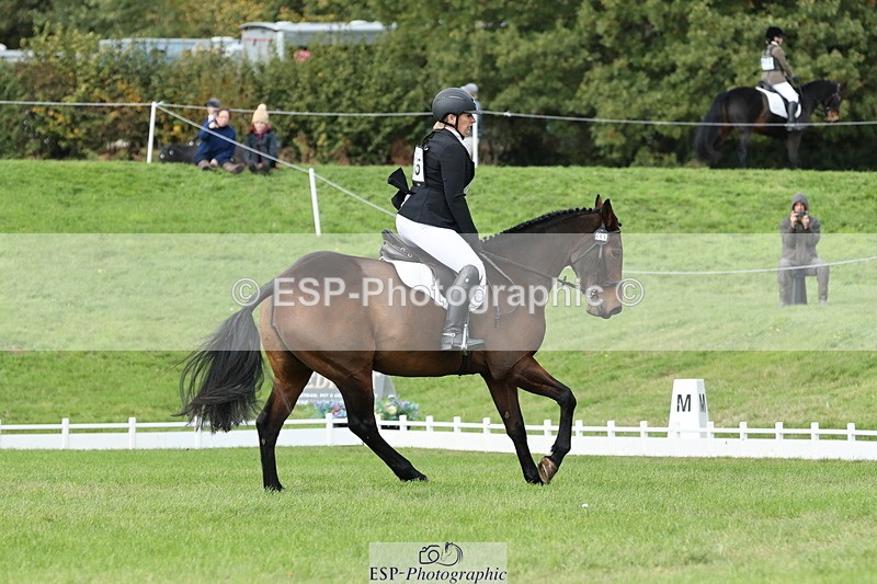 251024A-135623-12693 - H-655-Sarah.Sharp