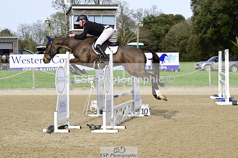 260214A-150421-01140 - 5 Newcomers and 1m 10 Open