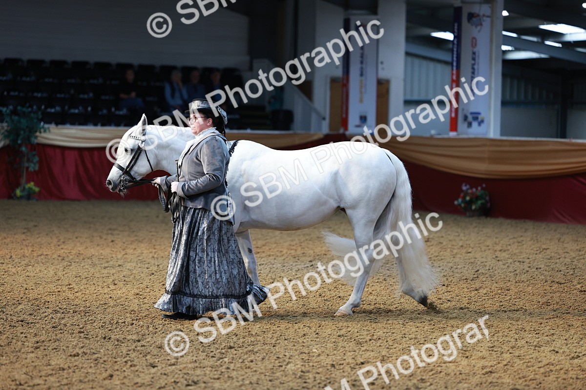 SBM_12036 - Class 103 - IH Costume