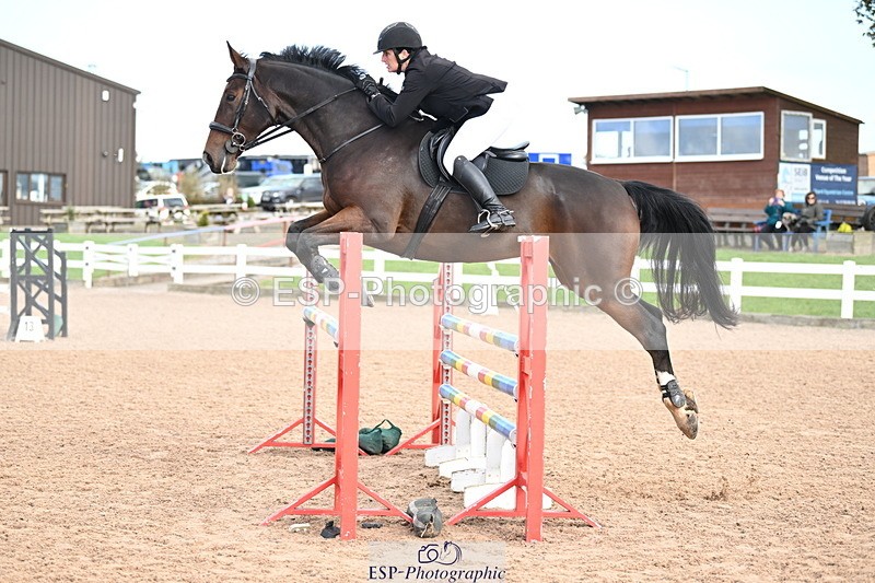 241023A-135237-00914 - Cls 4 Newcomers and 1.10m Open