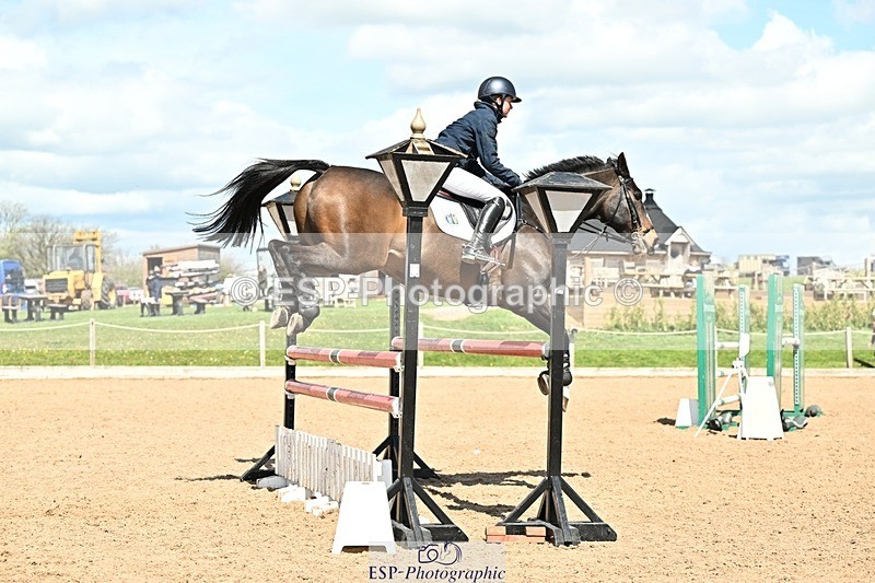 250416-133217-01115 - Cls 4 Newcomers and 1.10m