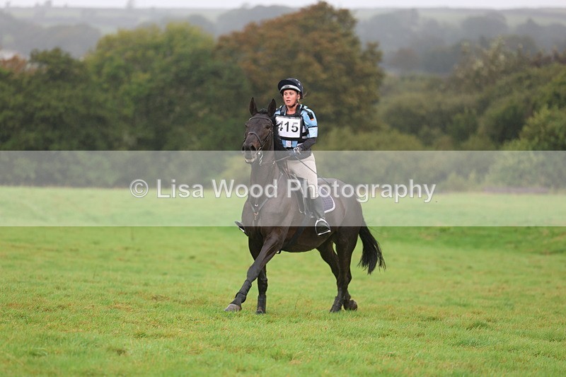 3E7A1847 - Class 4: 80cm: Box