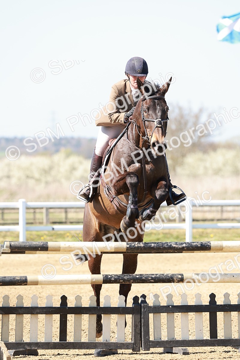 SBM_004378 - Class 17 - Senior Newcomers - 1.10m