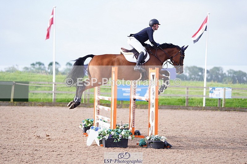 240802A-080736-02940 - Cls 14 Snr Newcomers